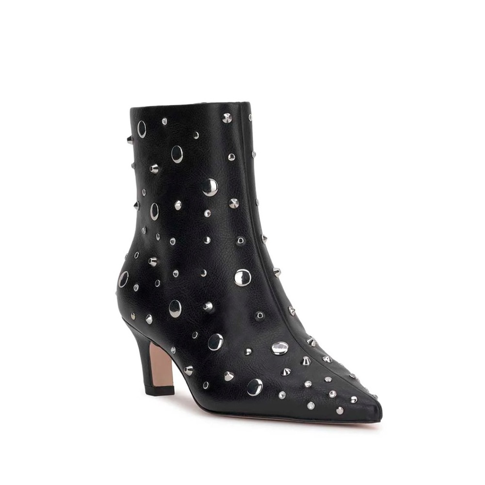 Jessica Simpson Viviana Kitten Heel Bootie in Black